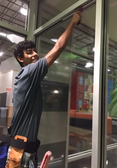 logans-first-commercial-window-cleaning-e1542468873289